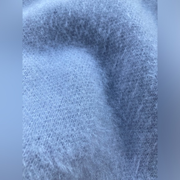 Fuzzy open poncho (New without tags!) - Picture 7 of 8